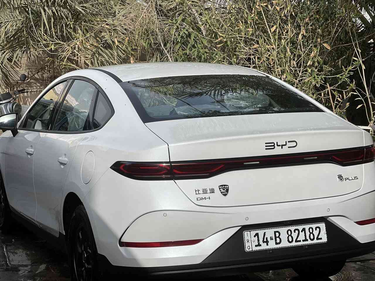 السلام عليكم للبيع سيارة بي واي دي مديل25كفالة ماشية 9الف مكاني بصرة ***********سعر 130وبية مجال سيارة حرة. رقم بصرة تحويل
