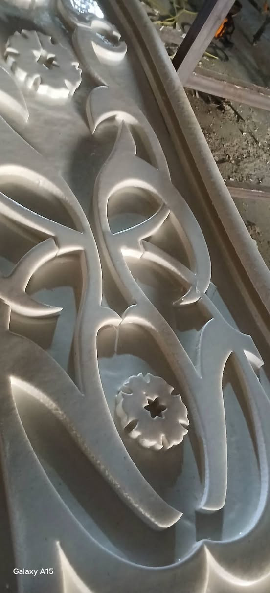 الجمال والذوق  والتصميم 
كل مايتعلق في نقشات الحفر،CNC بديل الحجر لتغليف الواجهات الخارجيه
***********
***********
