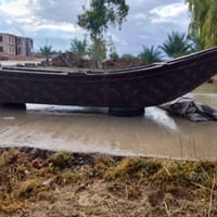 اخوان موجود بلم حنشل للبيع مال مكينه 40 جديد مامشتغل غير موسم واحد الس...