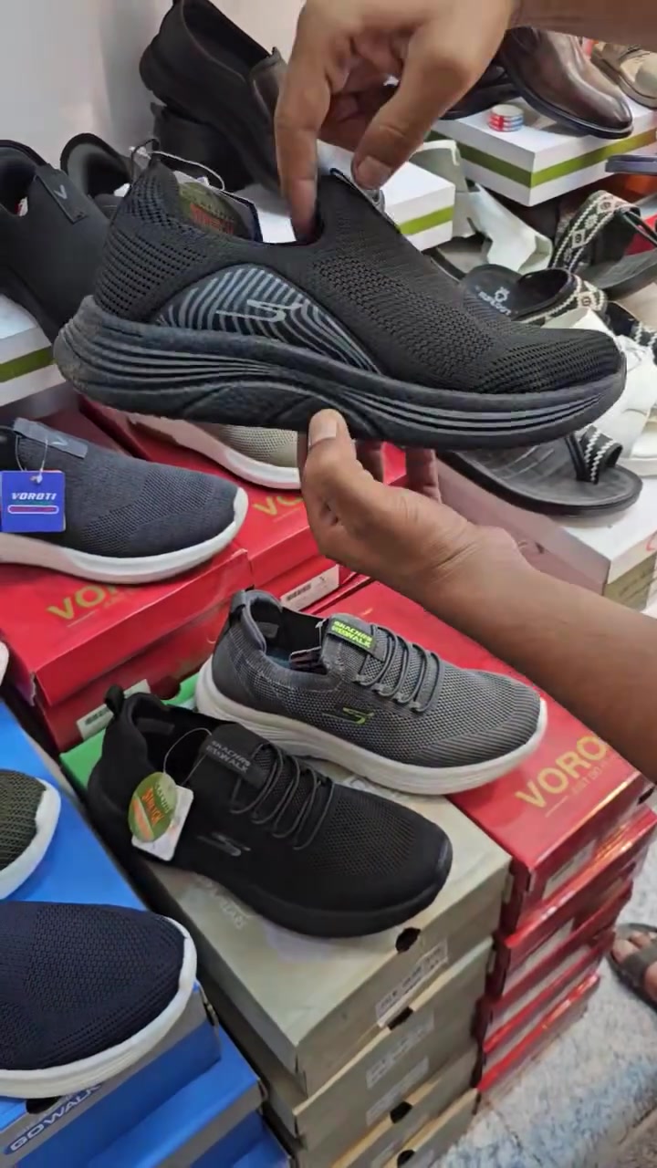 @إشارة ​👟 تخفيضات زلزال.. حياكم الله! 👟
​أحذية ماستر (Master Quality) 🔥
آخـــر قِطَـــع وبأسعار تحت سعر الجملة! 📉
السعر ٢٥ الف
​الكمية محدودة جدًا.. الحك لو ما تلحك!🏃‍♂️💨
​📍 الموقع:
بابل - المسيب - السوق المسقف 
(فرع أحمد ممي - مجاور أبو دعاء للفرفوري)
​تفضلوا يمنا وأهلاً وسهلاً بكم!


**إذا كنت صاحب هذا الإعلان وتريد حذفه لأي سبب، رجاءا أرسل رسالة إلى الدعم الفني**