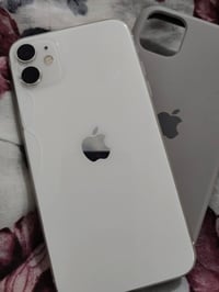 ايفون ١١ • ١٢٨ • بطاريه ٩٣