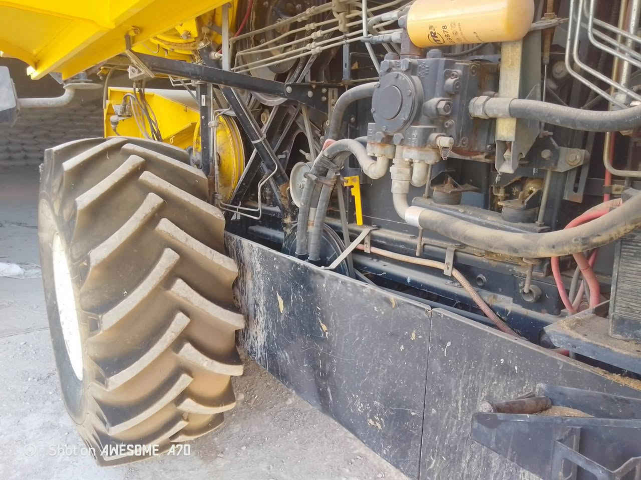 من رخصة الأدمن
السلام عليكم حاصده للبيع خمسه بلم موديل 2014 مكانه دوانيه للاتصال على الرقم ***********
