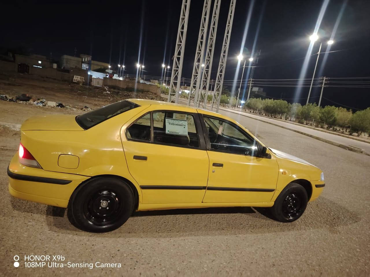 السلام عليكم سياره للبيع سمند موديل 2010 سياره كفاله عامه من ضربه وتبديل كير ومكينه جدد هيه وغرامات مصفره كهربائيات كله شغاله حداديه جديده تخم تاير جديد السعر 27 وبيه مجال  مكاني ميسان العماره مكلف بل نشر هاذ رقم راعيه ***********
