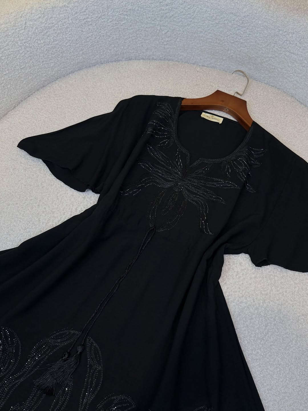 الــسعر8000الـف✨🖤
دشداشة قصيرة(الخـامة كشمير)
القياسات(2x,3x,4x,5x)

للحجز و الاستفسار التواصل على الأرقام واتس اب 

***********
***********
***********
***********

توصيل بغداد  5000
توصيل محافظات  5000
