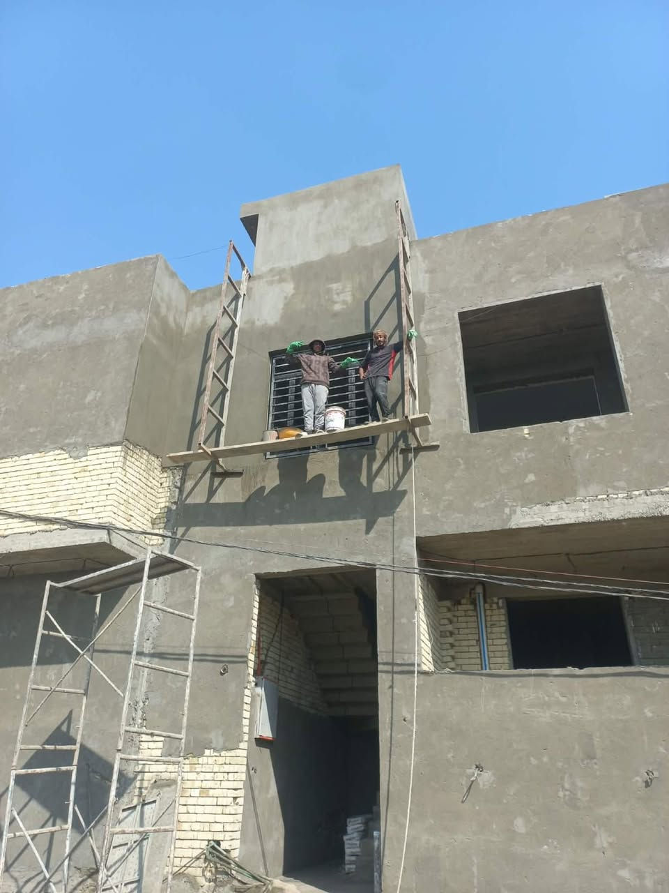 لباخ درجة اولى واجهات فوم صقل طلس تصفير تشميع بسعر مناسب بغداد ***********
