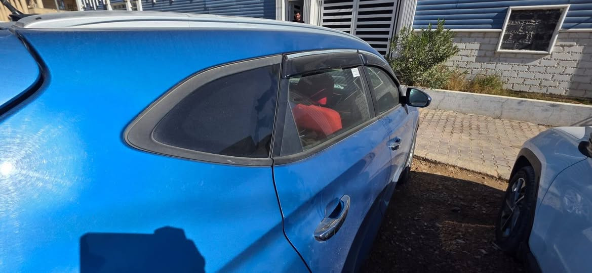 إخوان للبيع هيونداي توكسان 2016 أمريكي كلين
🚘 اللون بحري مميز ونادر
🛑 السيارة ما بيها أي ضربة – كلين 100% سونار جاهز
📄 سنوية واصلة لحد 2030
⚙️ مكينة، كير، شاصي بحالة ممتازة
✨ استخدام شخصي ونظافة عالية
السيارة جاهزة للاستخدام بدون أي مصروف
💰 السعر جدا مناسب 165
بيها مجال للشراي
📞 للاتصال أو المراسلة خاص
          ***********
