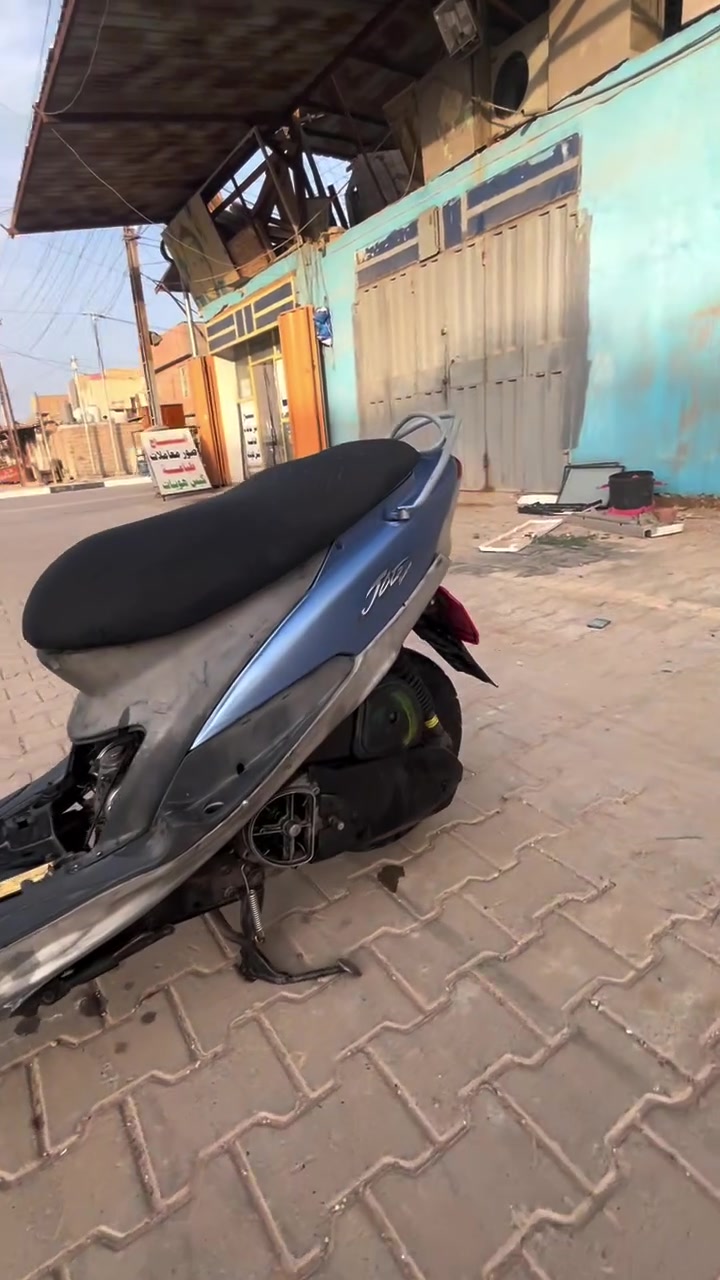 السلام عليكم دارجه اللبيع الدارجه شعله ومعدل خير من الله. بوشه ٥٥ غراض كامله.  الدارجه نكره سلف.  كهربائية شغاله نقص بسيط بيه. السعر. 450. وبيه مجال.   
العنوان كربلاء حي الغدير


**إذا كنت صاحب هذا الإعلان وتريد حذفه لأي سبب، رجاءا أرسل رسالة إلى الدعم الفني**