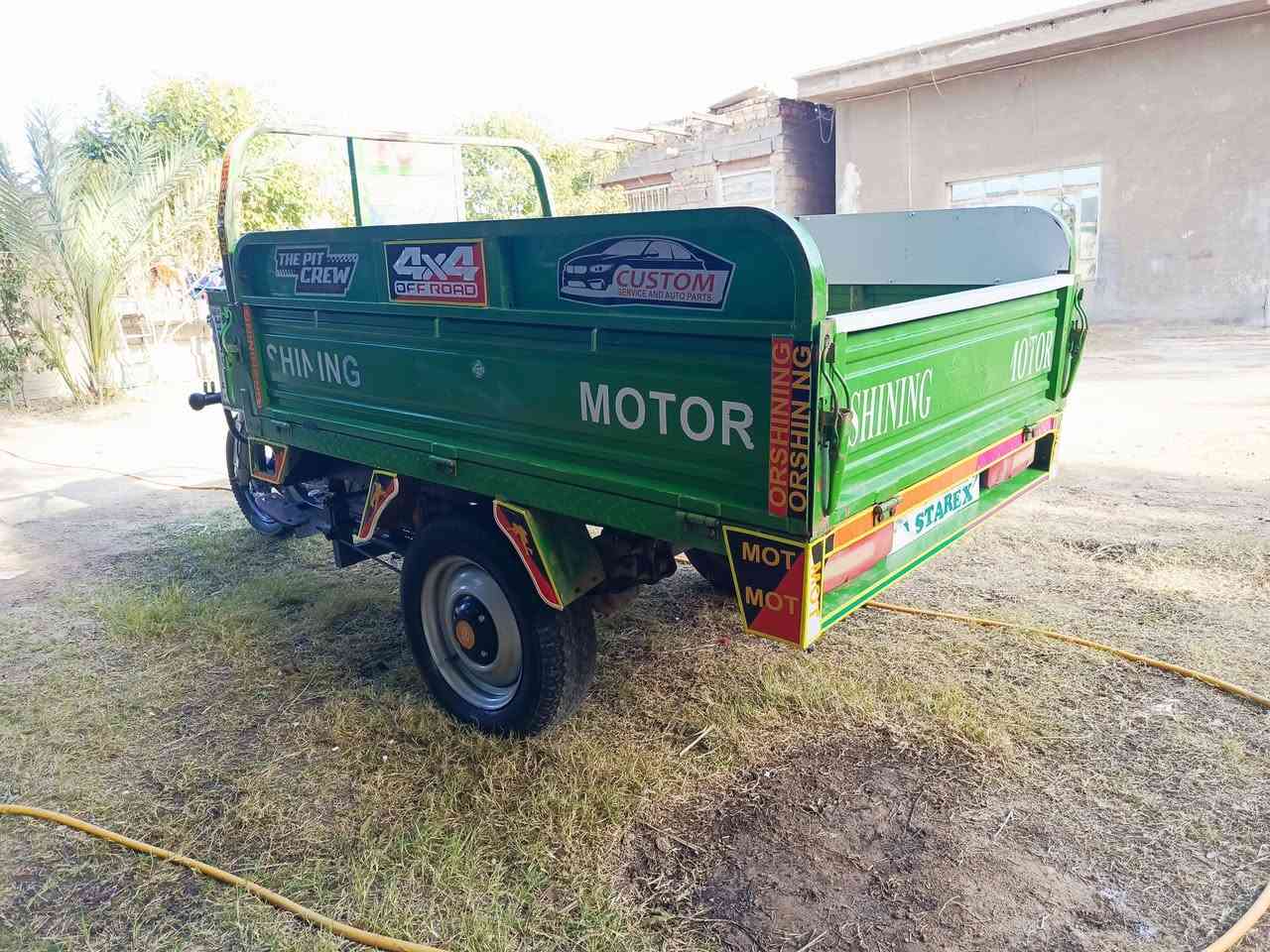 السلام عليكم ستوته للبيع موديل 2023 اوراق اصليه مكفول  مكاني بابل كل نقص ما بيه اتصال ***********
