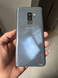 سامسونج S9 بلاس • ١٢٨ • تبديل بآيباد