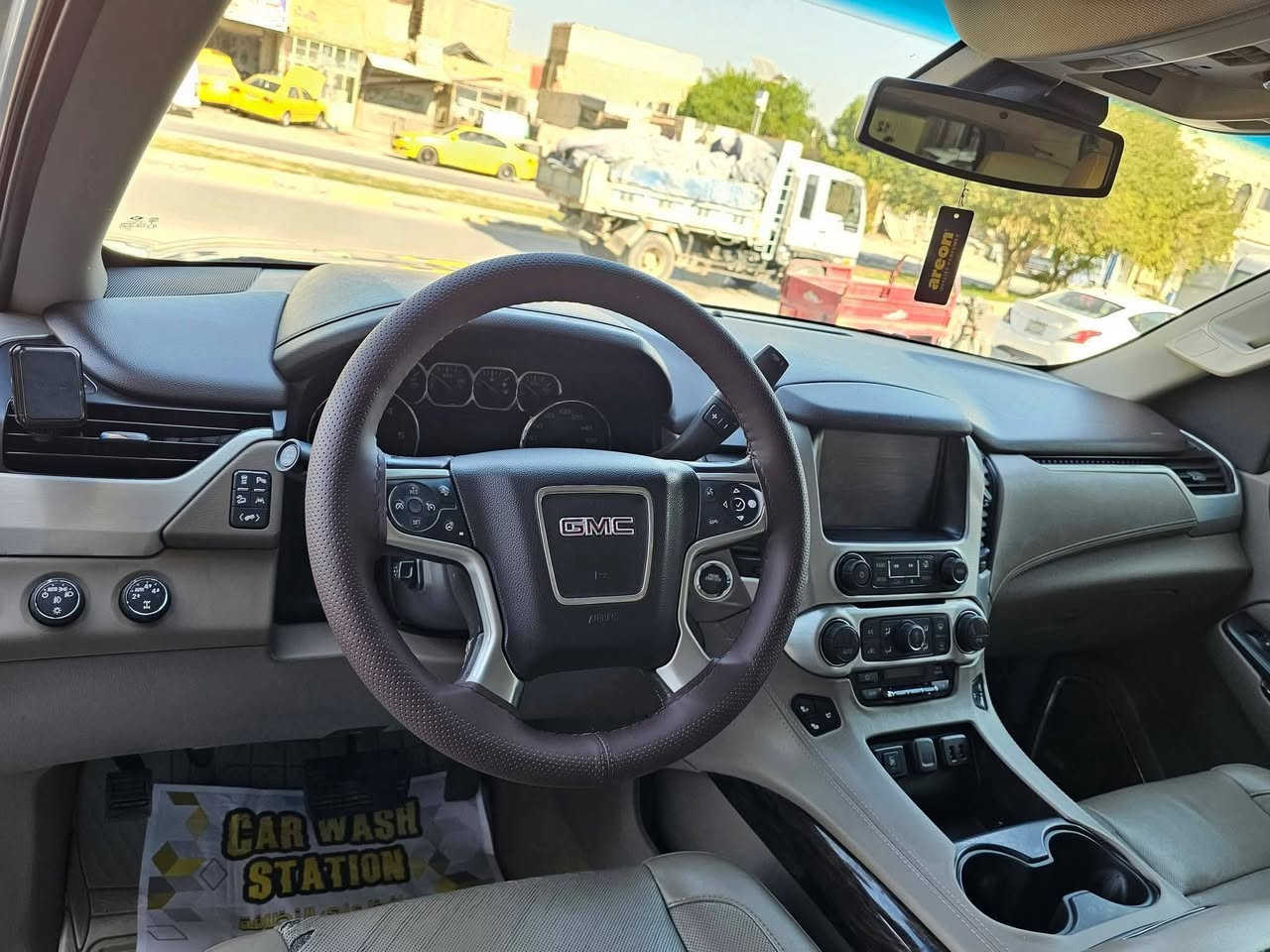 السلام عليكم GMC خليجي موديل 2016 رقم بغداد مالك واحد من وكاله لحد الان ماشيه 94  ألف حقيقي محرك حجم 5300 فول الفول مكفوله من اي شي صبغ ظربه تبديل فتح جراد بارد مكان النجف الإشراف سعر 365 ورقه مع المجال القليل ***********
*********** ابو يوسف الخزعلي
