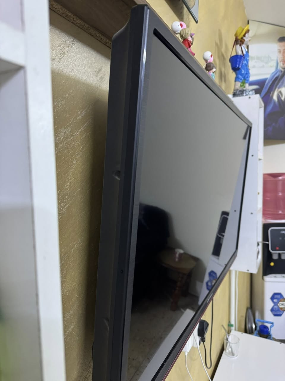 السلام عليكم 
شاشه البيع نوع دنكه قياس 42
نضيفه مداخله تصليح
السعر 130 ألف
المكان البياع حي الأعلام 
***********
