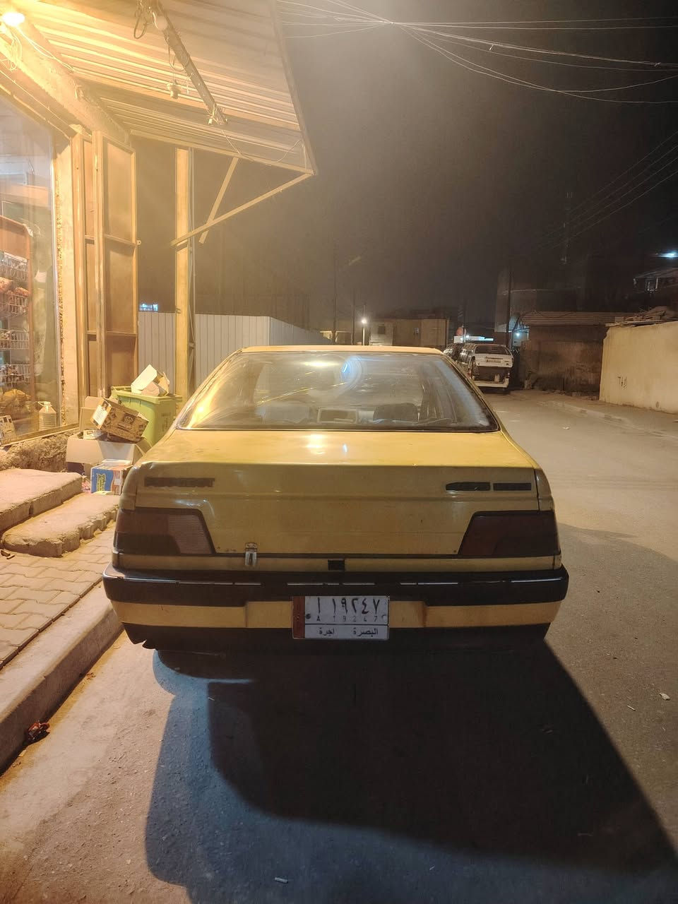 سلام عليكم بيجو 405مديل 2012 مكينه صافيه حلوة وترايك وين ما تريد وكير كل نمر يجن كيرة حلو وكشر ماله كدامك بيه اخياسات تلكيط سنويه مالته منتهيه 2023 سعر 13وبيه مجال الطيبين عنوان بصره ابو خصيب اتصال *********** وتساب
