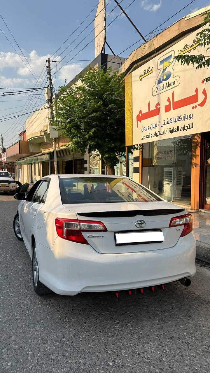 CAMRY 2012
LE 
220MIL
3 CART
1 TAADIL BARD
120 $  MECAL
***********
