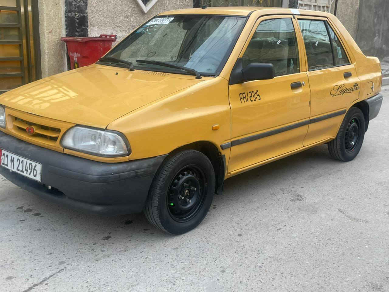 سلام عليكم سايبه للبيع مديل 16 نضيفه محرك مكفول كشره نضيف تجي وشوف بعينك سعره 38 بيه مجال  سياره بسمي ايشي عليه اني اتحمله رقمي ***********
