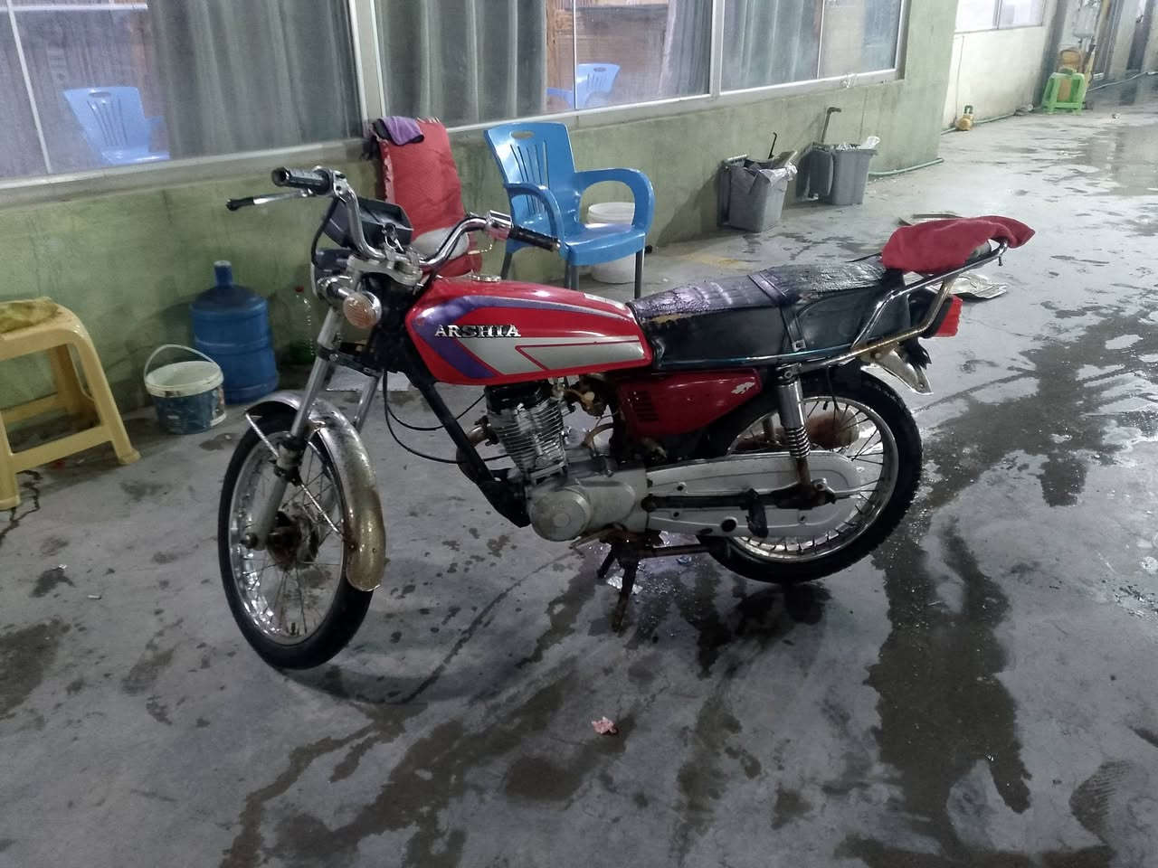 سلام وعليكم للبيع او مراوس درجه 4 كير  ..كلك  دراجه كله شغاله كهربائيات شاير لايت بك لايت كله شغال الدراجه يرادله ترتيبات بصيطه مثل ماواضح كدامك بل صوره   السعر 275وبيه مجال قليل  مكان كربلاء طريق الحسينيه الكنطره البيظاء. ***********

ملاحضه/ اذا مو شراي لا تكسر بل سعره لا تسمع كلام مو حلو
