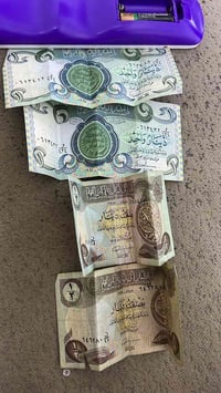 للبيع • منو يشتريهم