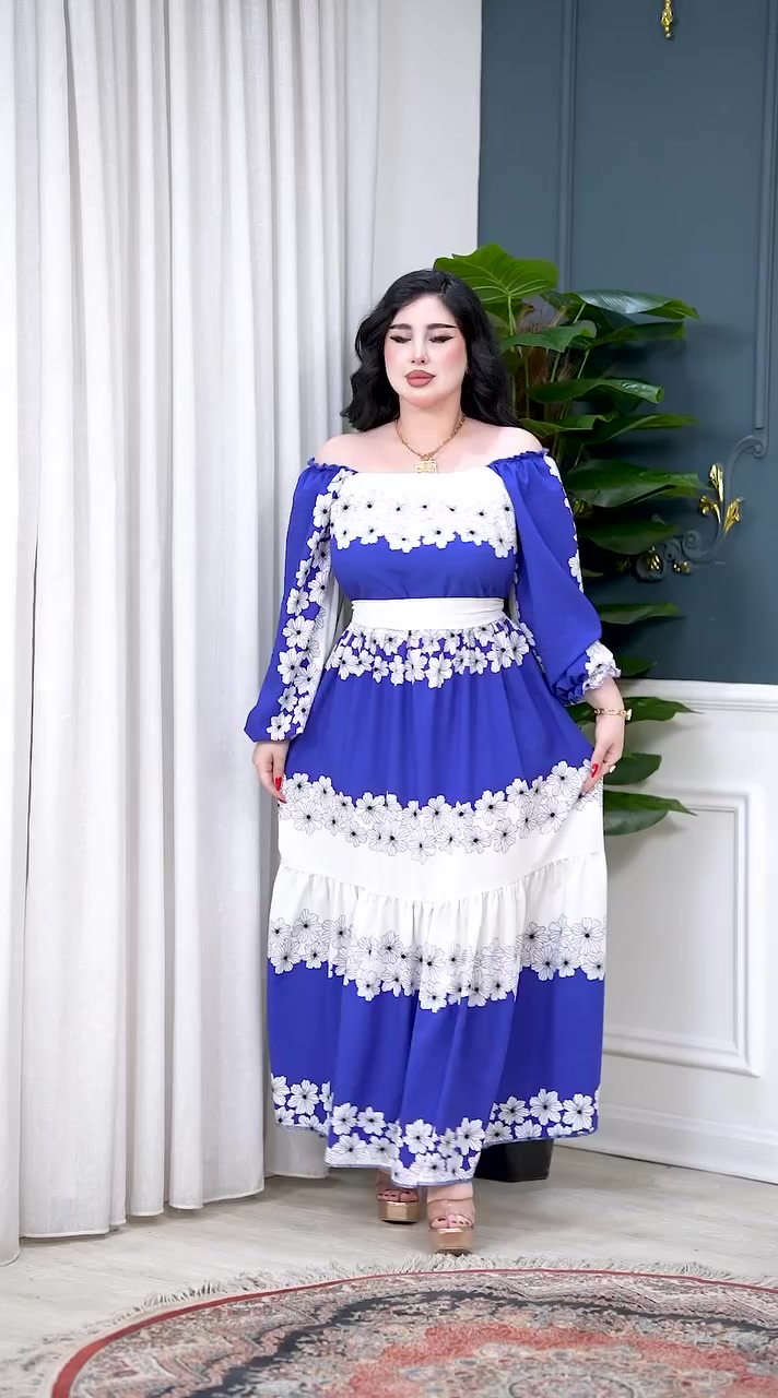 بسم الله الرحمن الرحيم 

اللهم صل وسلم على نبينا محمد وآل محمد 

فساتن

خامة كريشة ممتازة

فري سايز حد ٩٥ كيلو.


**إذا كنت صاحب هذا الإعلان وتريد حذفه لأي سبب، رجاءا أرسل رسالة إلى الدعم الفني**