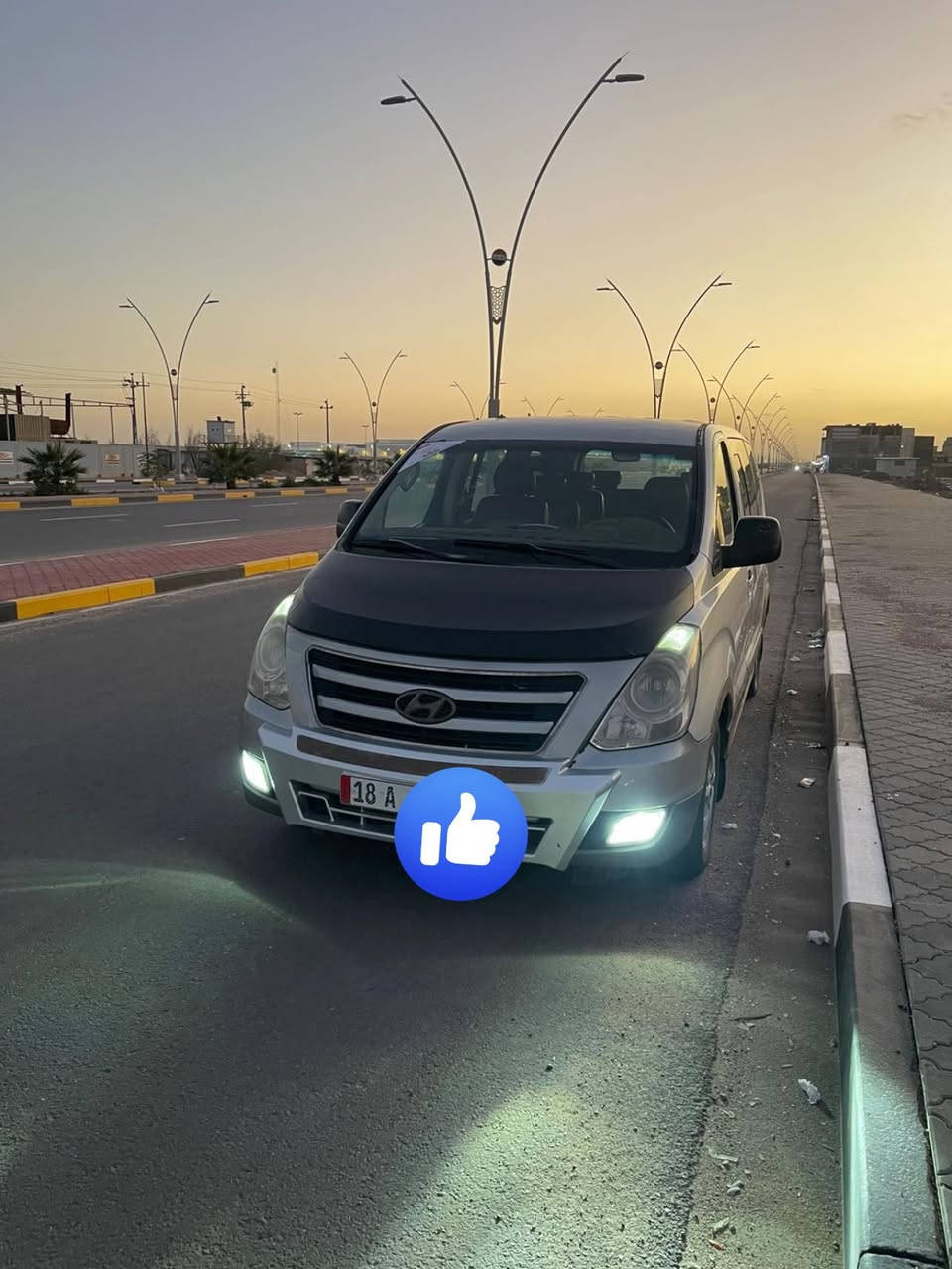 السلام عليكم 
للبيع استاركس 2009 مفتوح 
بيها جاملغ خلفي صبغ وجاملغ امامي مبدل ومكان بارد 
اكسل مكينه كير لا تنقيص ولا تبخير 
مصفره من كلشي سنويه ل30 
مكان السياره بصره
سعرها 115 وبيها مجال  
***********
