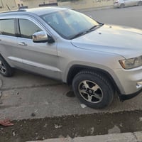 للبيع اومراوس جيب لاريدو 2011 رقم صلاح الدين كير محرك شرط صدر تخم جديد...