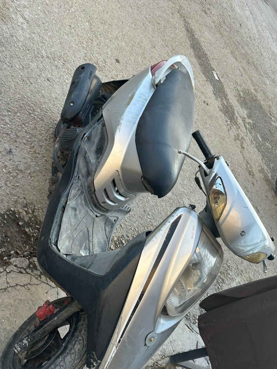 سلام عليكم شباب عندي دراجة بريز للبيع دراجة نظيفة كل شيء ما بيها ومكان بغداد وسعر 450￼ 
￼￼ ￼ وهذا رقمي  ***********￼
