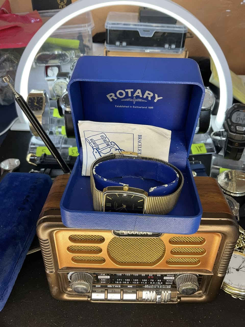 روتري سويسري بطاريه مع العلبه الاصليه قطر 26x29 السعر 100$ قفل شامل التوصيل


**إذا كنت صاحب هذا الإعلان وتريد حذفه لأي سبب، رجاءا أرسل رسالة إلى الدعم الفني**