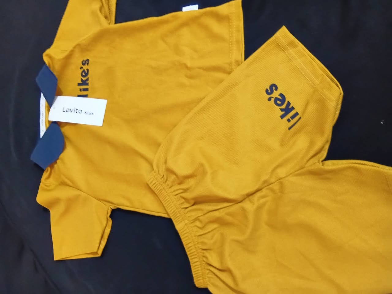 ملابس اطفال بات بات  متوفر من عمر سنه الحد عمر 12 سنه سعر قطعه 5 الاف


**إذا كنت صاحب هذا الإعلان وتريد حذفه لأي سبب، رجاءا أرسل رسالة إلى الدعم الفني**