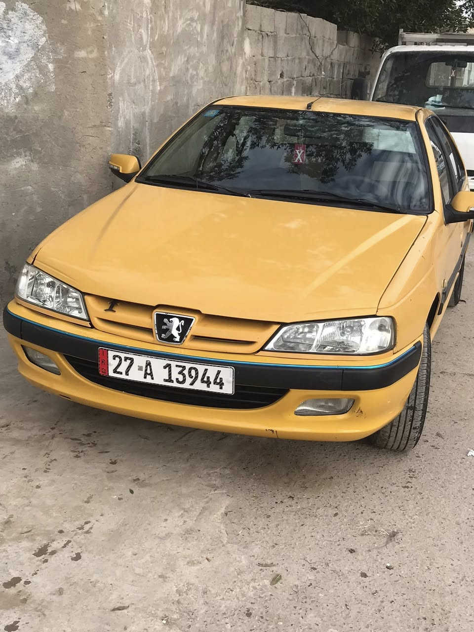 السلام عليكم بيجو بارص ٢٠١٥ رقم ذي قار نكليزي بسمي مفره هيئه وغرامات تحويل بنفس ليوم بيه بنيد مبدل مكينه بيه خيط تبخير كهربائيات كله شغاله للبيع مكاني بغداد البياع الشرطه الخامسه  السعر 35وبيه مجال حك الجيه اتصل وتدلل هاذه رقمي ***********
