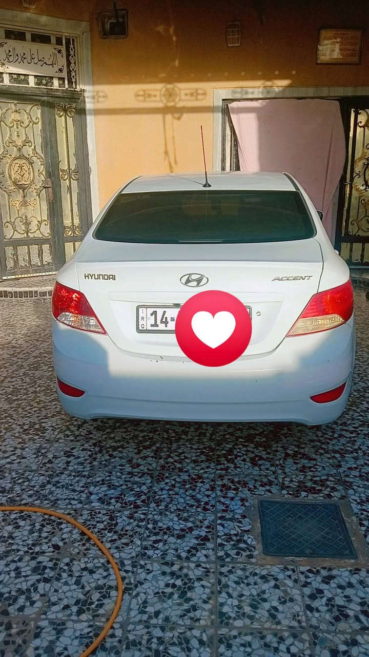 اكسنت موديل 2013 سياره جاهزه من كلشي بيها صبغ دوسه ولهلات رقم بصره رقم هاتف *********** السعر ٨٨
