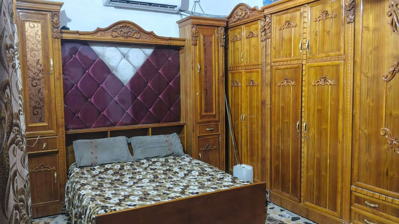 السلام عليكم شباب غرفه للبيع شغلها زان مسرح اللي يحب يتصل على هذا رقم *********** سعرها مليون وربع وبيها مجال$1000250
