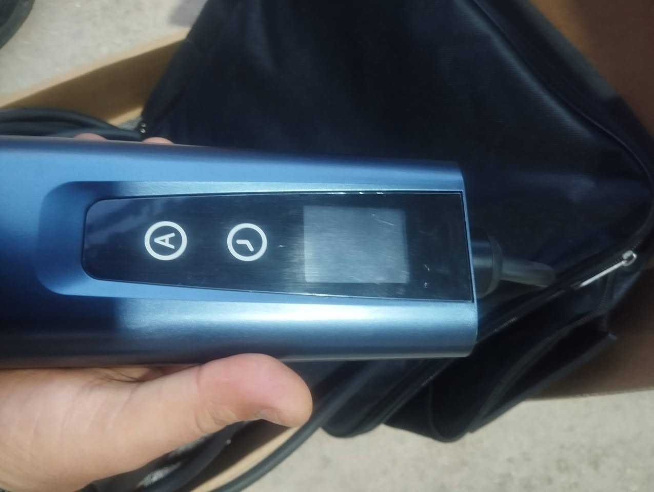 شاحن سيارة منزلي جديد سمارت عل اول تم ٩٠ الف
***********
