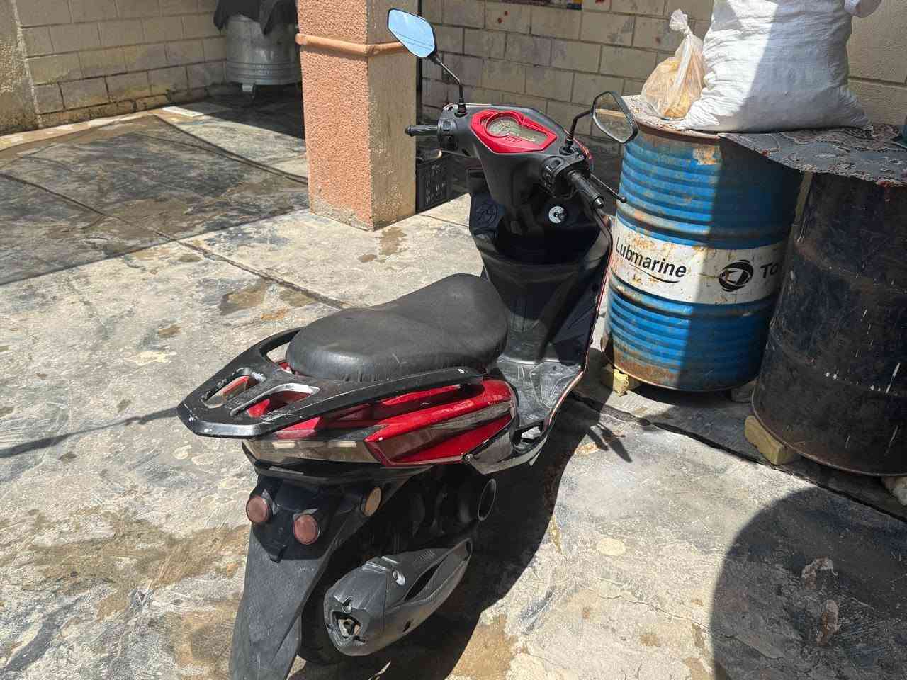 سكنس مديل ٢٣ جاهزه مجهزه مبدل بيها زنجيل مكينه ناعمه تايرات جدد كفراتها نظيفه بلاديه سعر ٤٥٠ وبيها مجال مكان كربلاء ***********
