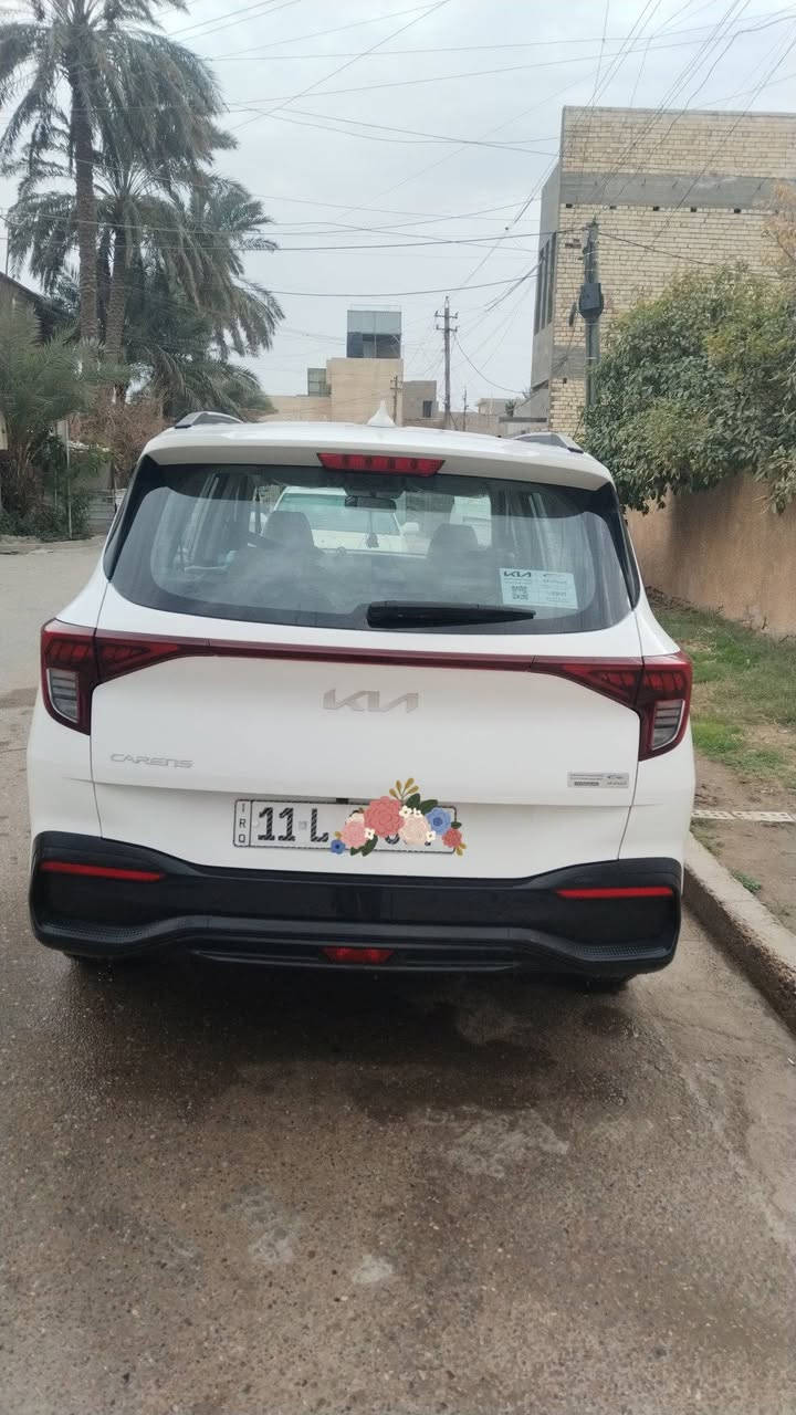 تحيه طيبه
كيا كارينز 2024
7 راكب رقم بغداد 
بسعر 27 مليون قفل 

وارد خليجي ضمان المجموعه الدوليه 
ادامه و  تغير الزيوت والسوائل  كله بالشركه حسب الكتلوك 
السياره بعده داخل الضمان 
ماشيه حاليا 12.500 الف فقط 
مكفوله من كلشي بارد صبغ شخوط الخ 
دوشمه  الكاعيه  جلد بالكامل 

المواصفات لمن يود الاطلاع عليها 
. بصمه 
. تشغيل عن بعد 
. 7 راكب 
. تبريد مركزي 
. كشنات مخمل ومطعم جلد
. حسات امامي خلفي محيطي 
. كامرا دواره  
. شاشه عربي تدعم جميع البرامج 
. اريل نفكيتر 
. تحكم ستيرن 
. اوامر صوتيه 
. تثبيت سرعه 
. ويل فراشه 
. مري كهرباء 
. بك لايت ليد 
. العده كامله
.تبريد مركزي 3 قطع 
مكان سياره بغداد الزعفرانيه 
الاستفسار الاتصال ع. الرقم

‭0770 2951884
بسعر 27مليون  قفل
