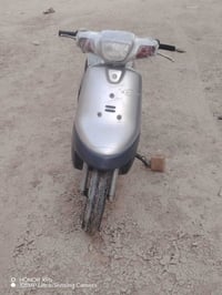 دراجه بطه 2003 مكفول شاصي ومكينه حلوه شلعه قويه الدراجه حلوه ونظيفه كه...