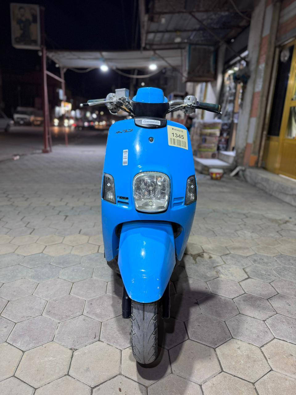 بوليسي للبيع حاويه مركز الناصريه خاص موجود ***********
