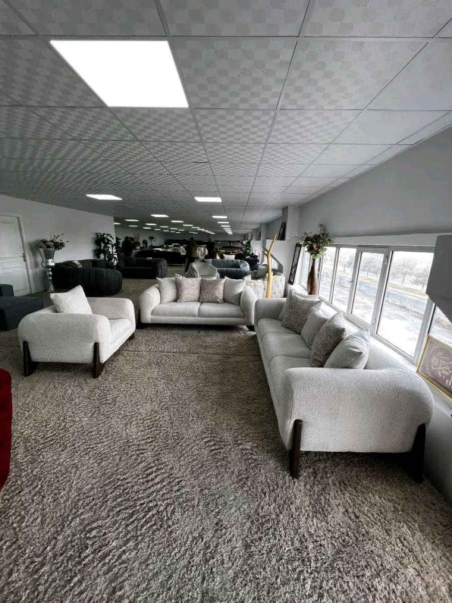 عرض خاص 
موديل افندي الباندا 
Effendi 

تخم شغل عراقي مودرن تركي عشر مقاعد خمس قطع السعر 750
9مقاعد 700
8مقاعد 600
7مقاعد 500
النص  خمس مقاعد قطعتين قنفه كبيره ثلاثيه وقنفه وسط ب 400

خمس قطع اثنين كبيرة ثلاثيه وحده وسط ثنائية و كرسيين مع كوشات عدد 6
جميع الالوان متوفره
توصيل داخل بغداد مجاني 
اطراف 15

القاعدة خشب كله بلوك 18مل
القماش چگور قديفه ثكيل او حسب الطلب متوفر انواع الاقمشه 
الاسفنج مميز اول مضغوط علو الاسفج 7سم 

❇️قياسات القنفات ❇️
190سم  القنفه الكبيرة ام ثلاث مقاعد 
150 سم القنفه الوسط ام مقعدين 
75 سم  الكرسي

العمق الكلي للتخم  75 سم عرض المقعد الصافي
ضمان حقيقي للامانه 5سنوات 

❌❌❌لا تدفع المبلغ اذا  اجاك يختلف عن الصورة❌❌❌

للحجز ارسل
 الصورة 
والاسم 
ورقمين موبايل
والعنوان
على الخاص
الي يريد طبله سعرها 50

اذا قماش وتر برو فرق 50الف

التوصيل خلال 4ايام فقط


**إذا كنت صاحب هذا الإعلان وتريد حذفه لأي سبب، رجاءا أرسل رسالة إلى الدعم الفني**