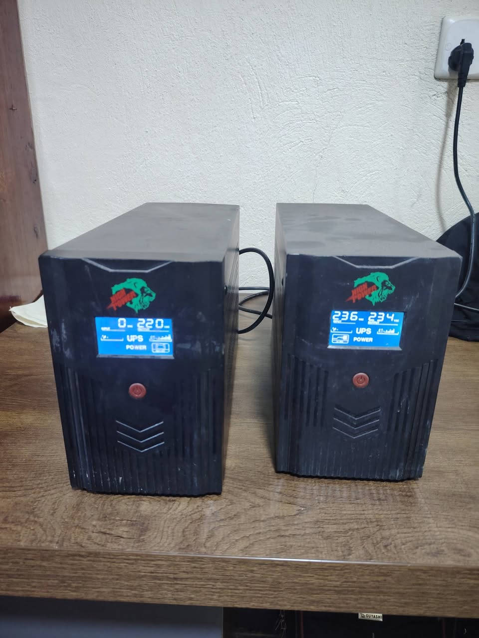 السلام عليكم لبيع
1500   جديد  الواحد بي٧٥ الفالعنواو بعداد مدينه الصدر

***********
