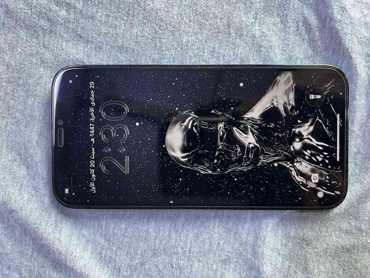 ايفون 12 برو وتر ممفتوح سعر250 قفله 
جهاز ذاكر 256 
بطاريه86
مكاني بغداد *********** تخطي
