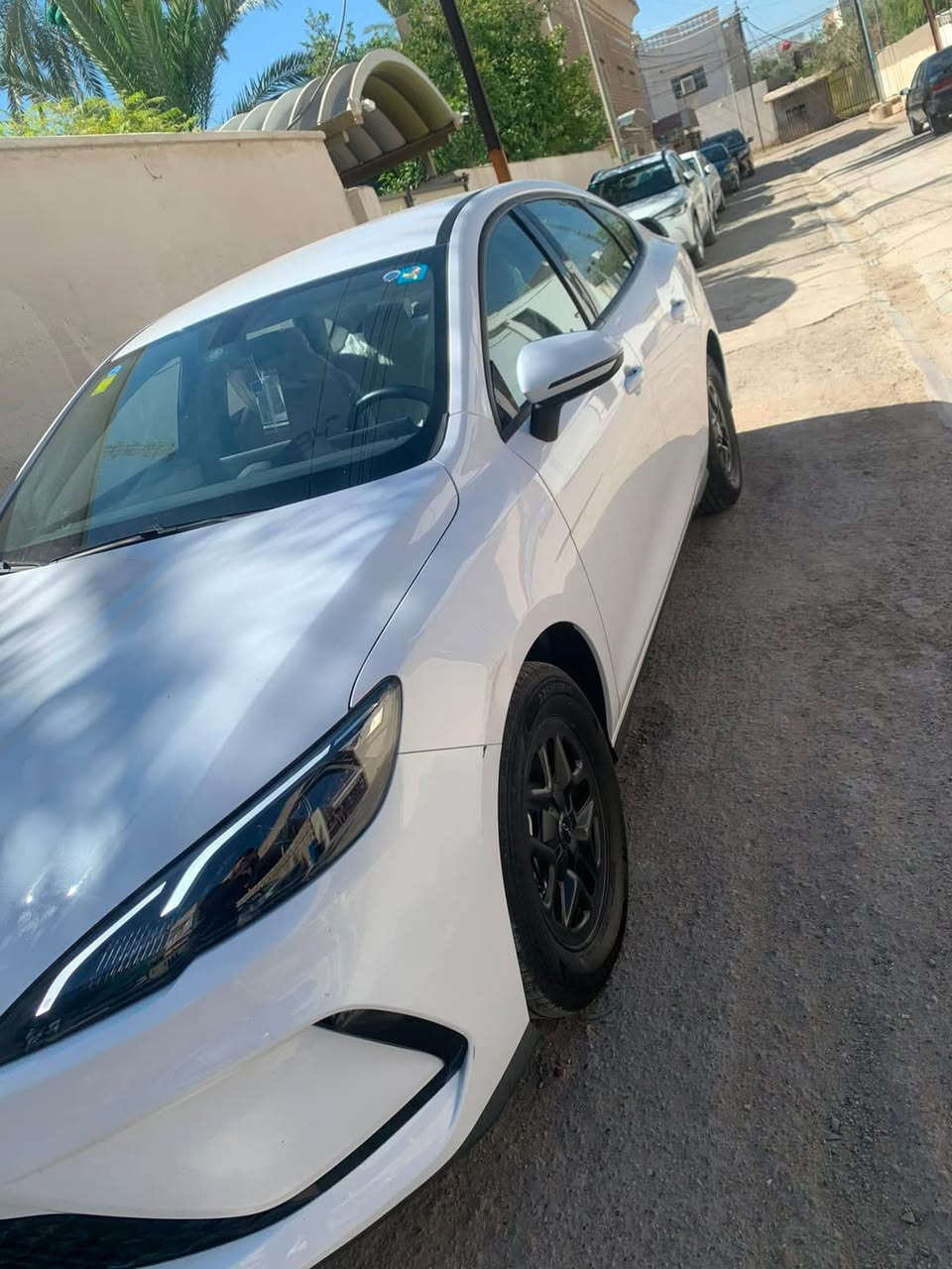 سيل فايف 
موديل 25
ماشيه 22900
حادث رصعه بالجاملغ الايسر وايضا رصعه بالايمن سونر موجود
السياره خير من الله 
السعر 18,700 بيها مجال بسيط 
مكاني بغداد سبع ابكار قرب التوت الاحمر 
موبايل ***********

