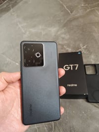 ريلمي GT7 • ٢٥٦ • رام ١٢+١٢