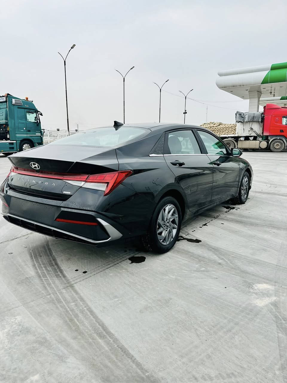 يالله 🌟
السلام عليكم

🔹 هيونداي النترا 2024  هايبرد 🔹
📌 تفاصيل الضرر:
بارد بل جنطه 

📸 صور الضرر موجودة داخل المنشور 

🚗 ماشيه 50

⚙️ المحرك: 1600 تيربو

✨ المواصفات:

.. بصمه تشغيل 

..تشغيل عن بعد

..اناره ترحيبيه عند القتراب

..سايد بريك دكمه

 • نظام تحديد المسار + تنبيه مغادرة المسار

 • قيادة شبه ذاتية

 • اشاير بل مري

 • رادار أمامي

 • نظام بريك طوارئ تلقائي
 • نظام Auto Stop

 • شاشة عدادات ديجتال

 • شاشة وسطية تدعم Apple CarPlay وايرلس + Android Auto
 • 3 أنظمة قيادة (Sport / Normal / Smart)
 • ليد أمامي + سكن نهاري ليد+ بك لايت ليد
 • كاميرا خلفية
السعر $158
💰 للاستفسار ***********
