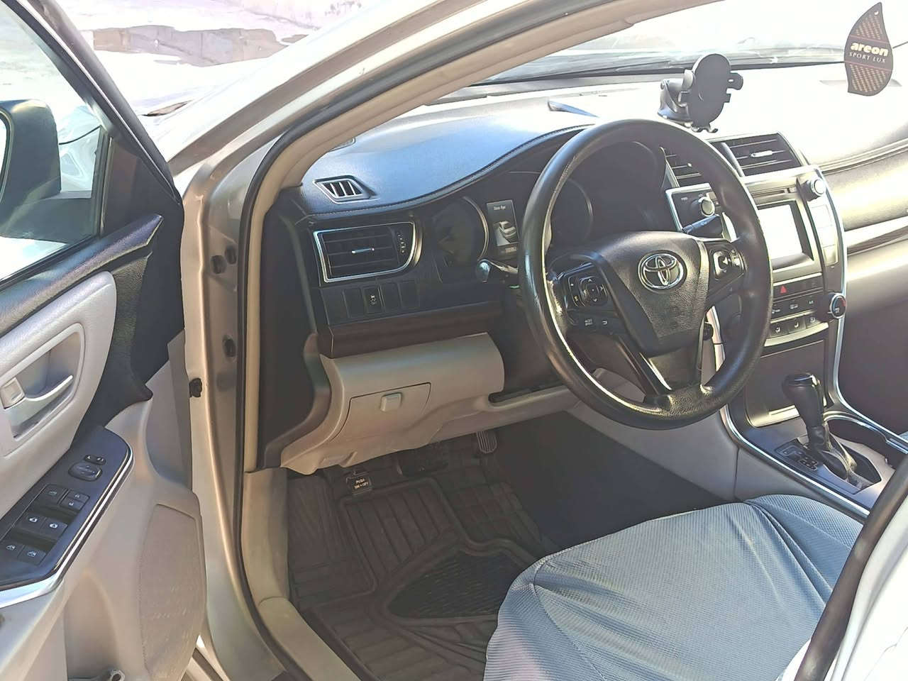 سلام عليكم
كامري 2016 بسمي اربيل سنويه2030

مكينه 2500شرط كير شرط

تبريد ثلج❄️ تدفئه نار🥵

ماشيه201ميل

داخل لونين بيجي

دخول ترحيب

شاشه كامره

مانع انزلاق 

لايتات زينون

تحكمات مري

تثبت سرعه

اوتوماتيك+كير

نظامECOاقتصادي

مواصفات معروفهLE
 
تفاصيل اكثر ***********
ملاحظه مراوس حسب القناعه
