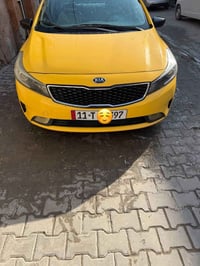 كيا فورتي للبيع  موديل ٢٠١٧ وارد امريكي حادثه موضح بالصوره وبالعراق بي...