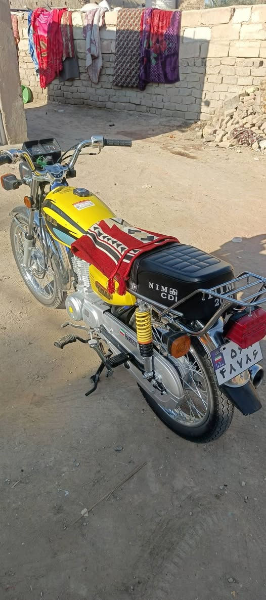 سلام عليكم حبايب دراجه البيع أصولي مديل 21طالعه 25 وكيله حسين العارضي شرط ترقيم دراجه طالعه وكيل بعدهي بل جيس نظافه فول 100على 100بعدهي بل جيس أوراق أصولي مكاني نجف عباسيه شراي خاص أو اتصال على رقم ***********
