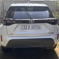 للبيع تيوتا يارس كروز موديل 2024هايبرد محرك 1500 ضرر فقط جاملغ يسار مب...