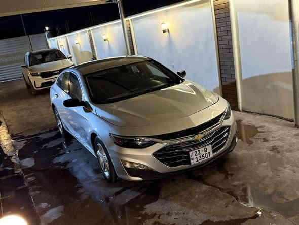 ماليبو ٢٠٢٢ لون سلفر رقم اربيل تحويل او وكاله 
السعر 119
السيارة ضرر جاملغ  و بالبنيد / راديترات وتبريد ومروحه بلاديات كلهن . حادث بالمنشور
نص مواصفات
1500 مكينة تيربو 4 سلندر
كشن كهربائي
بصمة تشغيل 
تشغيل عن بعد 
البوب بصمة
رادار امامي 
سايد بريك بصمة 
شاشة ايباد تدعم كار بلي 
تحكم استيرن جهتين 
تحديد  مسار قيادة آليه 
وباقي المواصفات معروفة للسيارة
بغداد زيونه مكان السيارة
سعرها 119  ورقة

واتساب ***********
