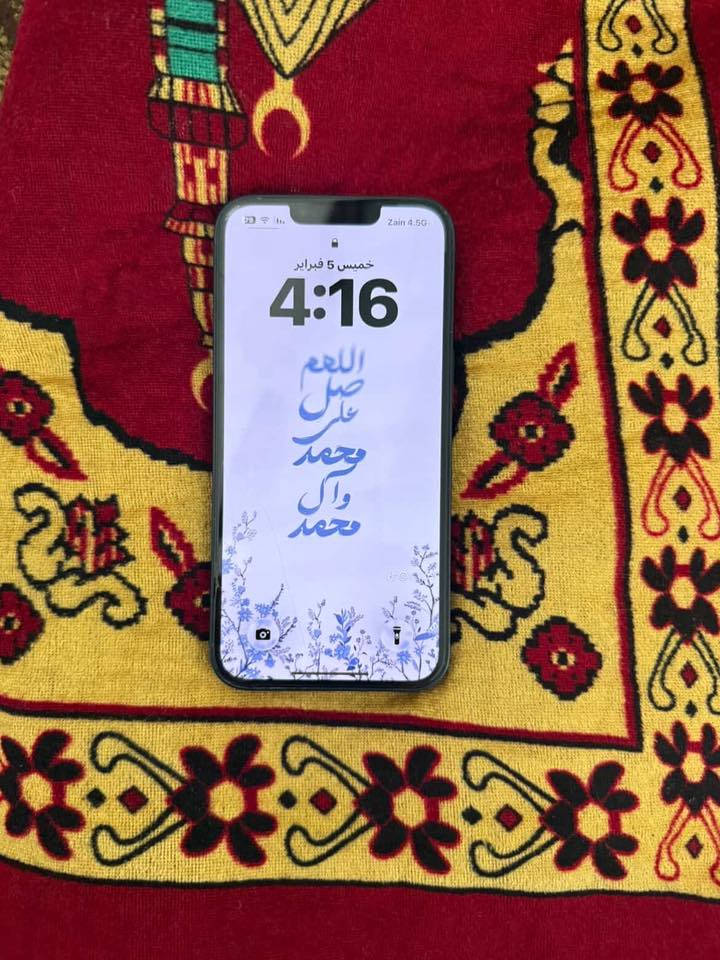 13 عادي جهاز نضيف
بطاريه93 
ذاكره 128
تك سم 
متواجد واتساب ***********
السعر 425
