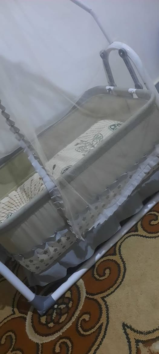 للبيع مع دوشك
سعر ٢٥ الشراي يتفضل واتساب ***********
