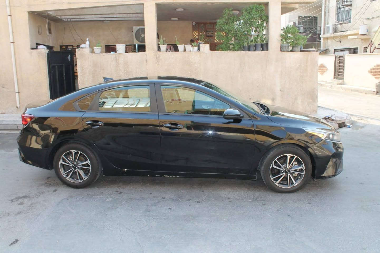 السلام عليكم فورتي ٢٠٢٢ محرك ٢٠٠٠ دووش ماشيه ٤٨ الف ميل رقم اربيل حجر بيئه بلادي
حادث جاملغ بارد . دوسه بالعراق صبغ . كم نقطه حالوب  سياره لبيل واحد بدون صبغ
المواصفات شاشه كامره. تحكم استرين . انظمه سرعه الايت زنون .ويل كب السعرخاص البيع او مرواس
***********
....*********** بغداد, العراق
