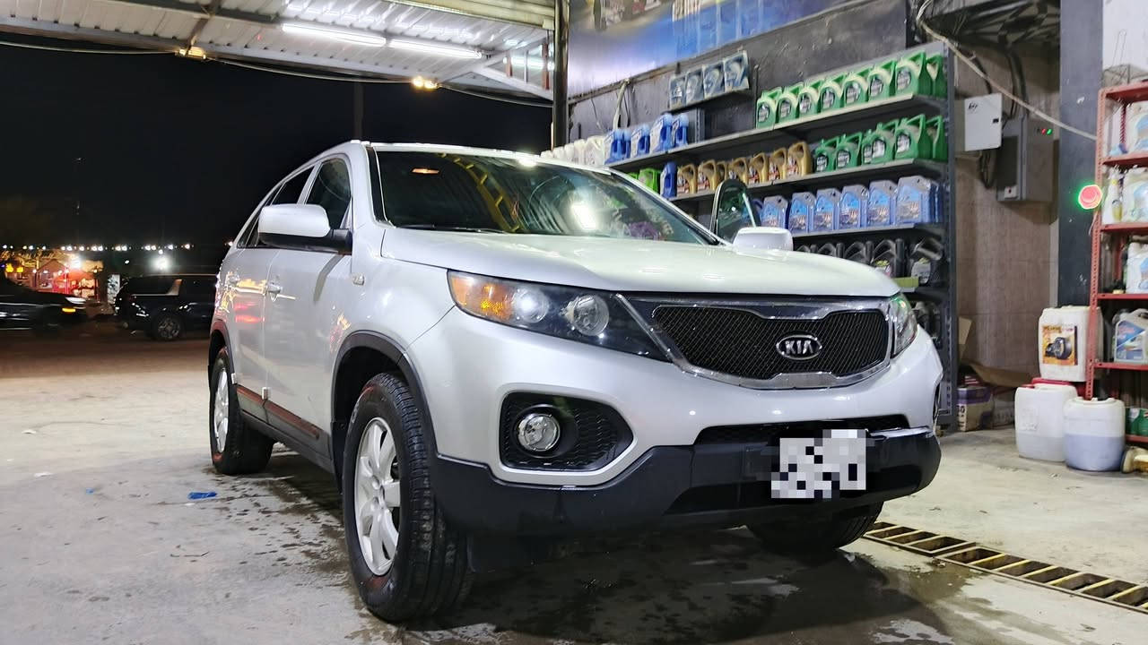 السلام عليكم
البيع او مراوس

ادوات ادوات

كصه جنطه دخول جديد

كيا سورنتو🚘🚘

موديل 2013 كاز

تبريد شغال

حداديه جديده

سبعه راكب 

مكاني نجف

سعر 55وبيه مجال

***********
