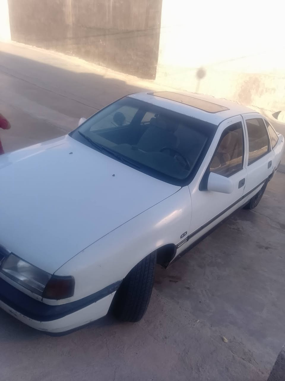 سياره اوبل ماسحه حجم 20 محرك شرط شرط تحويل دفتر بانزين موجود ***********///*********** سعر 28مجال الي يريد بي خير ويدلل
